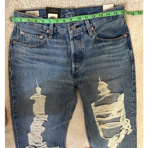 NWT Levis 501 Button A Mid Rise women Jean - Picture 6 of 12